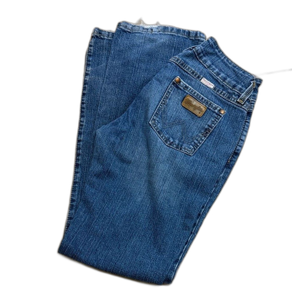 Wrangler Blue Jeans with Pink Stitching